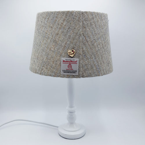 Sand Stripe Empire Label Seam on Table Lamp Base